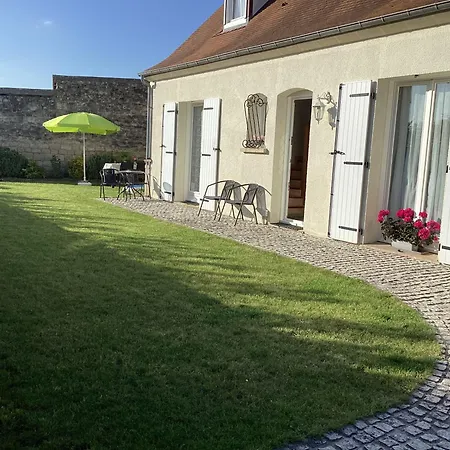 Suite 30M2 La Maximinoise Parking Prive, Wifi, Espace De Travail, Petit Dejeuner Inclus A 5Mn De Chantilly Et A Proximite De Senlis Et Autoroute A1,Parc Asterix, Pierrefonds, Compiegne, Aeroport Roissy Charles De Gaulle