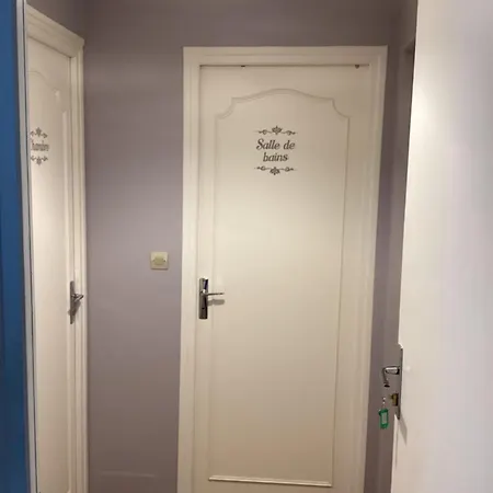 D'hotes La Maximinoise Parking Prive A 5mn De Chantilly Et A Proximite De Senlis Et Autoroute A1,parc Asterix, Pierrefonds, Compiegne, Aeroport Roissy Charles De Gaulle לינה וארוחת בוקר