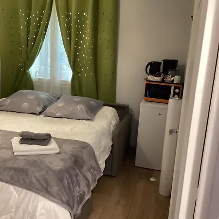 Suite 30M2 La Maximinoise Parking Prive, Wifi, Espace De Travail, Petit Dejeuner Inclus A 5Mn De Chantilly Et A Proximite De Senlis Et Autoroute A1,Parc Asterix, Pierrefonds, Compiegne, Aeroport Roissy Charles De Gaulle 3*