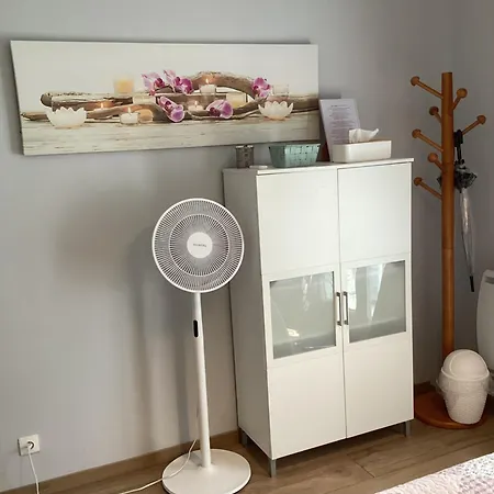 D'hotes La Maximinoise Parking Prive A 5mn De Chantilly Et A Proximite De Senlis Et Autoroute A1,parc Asterix, Pierrefonds, Compiegne, Aeroport Roissy Charles De Gaulle 3*